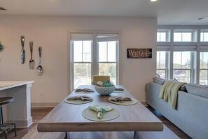 Dining - Restful, Chic East Nashville Getaway (Nashville)