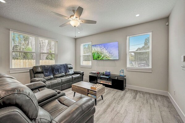 Smart TV, video games, DVD player, books