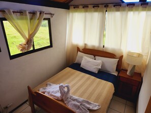 4 dormitorios, cuna de viaje, wifi