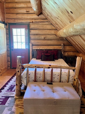 2 quartos, berço de viagem, Wi-Fi de cortesia, roupa de cama
