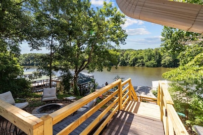 Blue Heron Bungalow at Lake Tillery