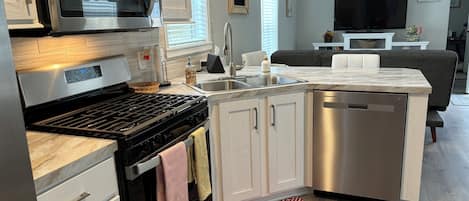 Microwave, oven, stovetop, dishwasher