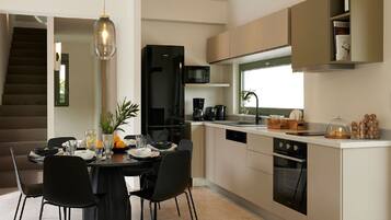 Refrigerador, horno, parrilla de estufa y lavavajillas