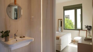 4 habitaciones y caja de seguridad en la habitación