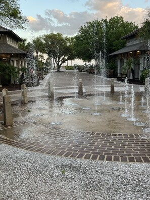 Property grounds - Ocean View Villa Steps to Coligny Beach, Balcony & Pool, Two Beach Bikes (163, Hilton Head Island,)