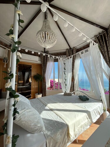 Wees Welkom bij Casa Hermosa en Geniet in een Oase van Rust
