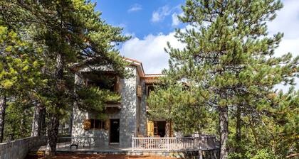 Troodos Mature Pine Chalet