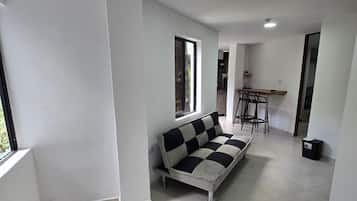 Deluxe Apartment | Living area