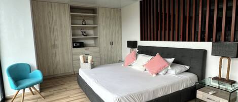 1 soveværelse, strygejern/strygebræt, Wi-Fi