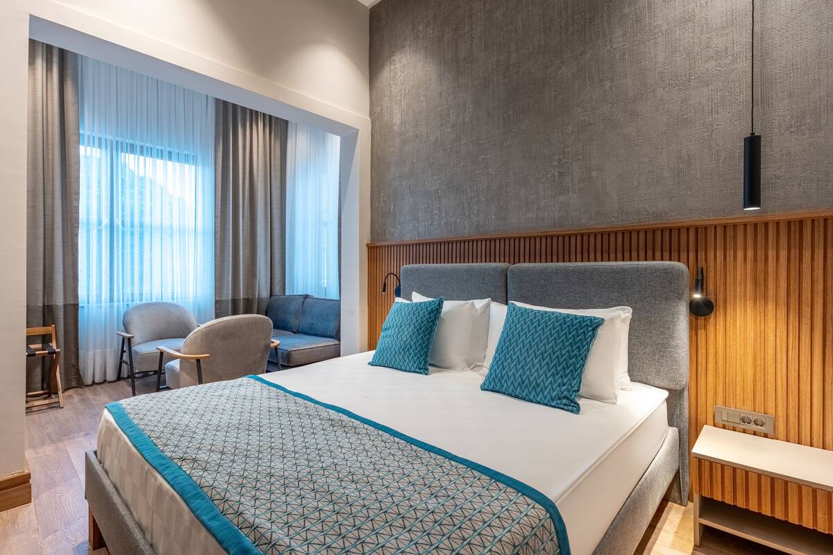 Suite – junior | Sengetøy i egyptisk bomull, sengetøy av topp kvalitet og minibar