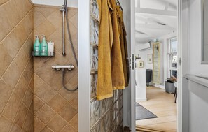Shower - 2 bedroom stunning home in Otterup (Otterup)