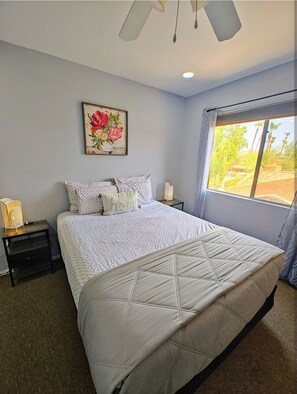 2 bedrooms, desk, iron/ironing board, free WiFi
