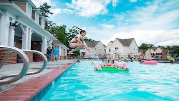 Indoor pool, outdoor pool
