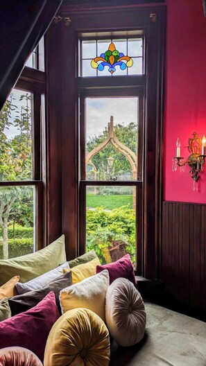 Romantic Room, Multiple Beds, Garden View (Not Pet Friendly) | Garden view