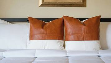 Schreibtisch, Bügeleisen/Bügelbrett, kostenloses WLAN, Bettwäsche