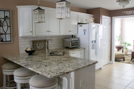 専用キッチン. Just 18 mins from The Augusta National Golf Course and just 3 mins from SRP Park
