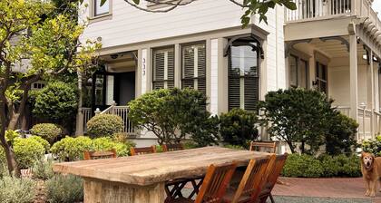 Professionally designed Loft style apartment near Beach, Funkzone, State Street