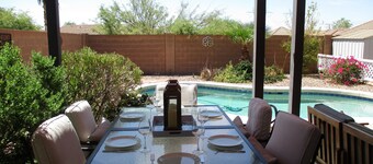 Upscale But Cozy Beach Retreat In The Desert Near Phoenix With Private Pool