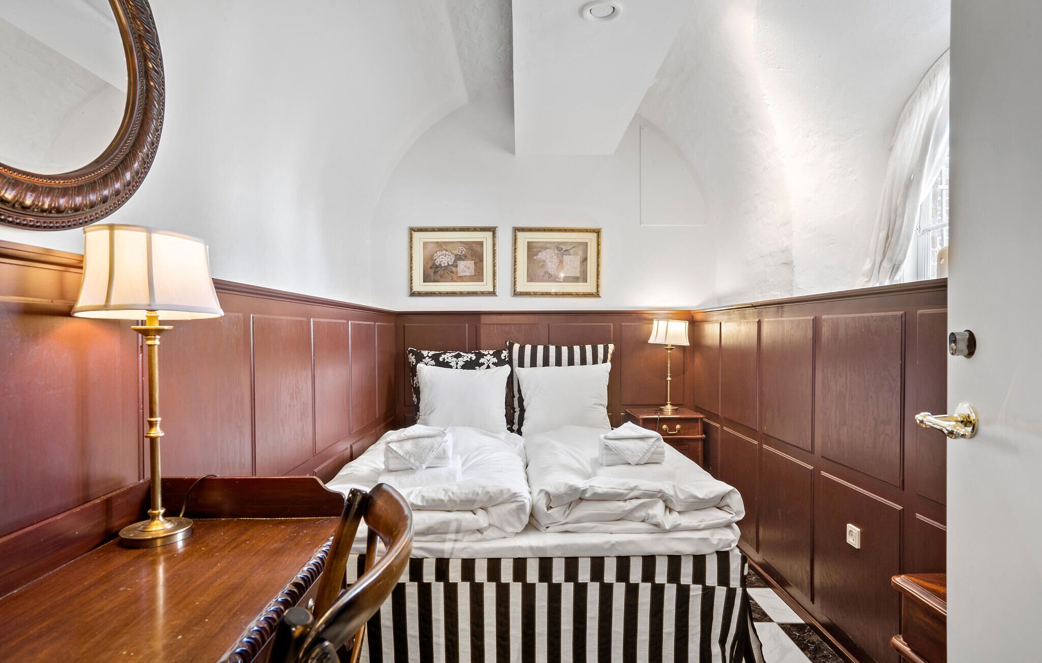 4 quartos, berço de viagem, Wi-Fi de cortesia