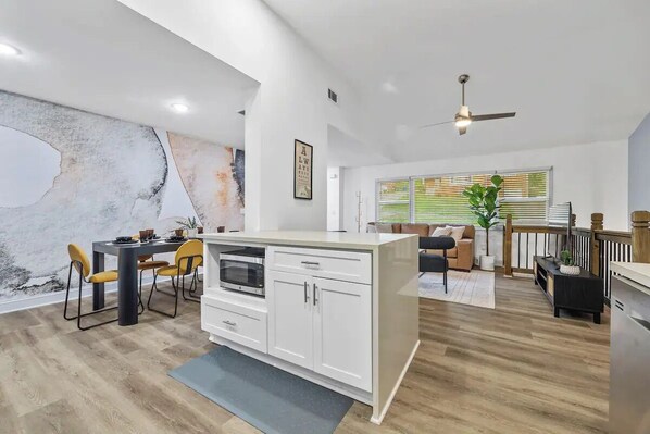 Interior - The Suite Escape; Luxe- Modern Living in Metro Atl

 (Decatur)