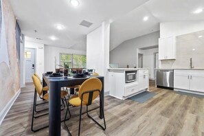 Dining - The Suite Escape; Luxe- Modern Living in Metro Atl
 (Decatur)