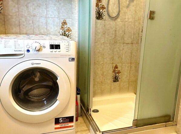 Interior - SE075 - Senigallia, three-room apartment convenient to services and the sea (Senigallia)