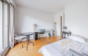 Free WiFi, bed sheets - Cozy apartment in Paris with kitchen (Paris)