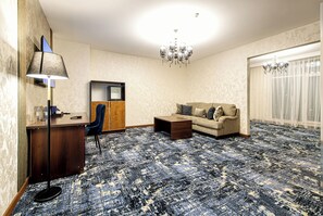 Luxury Room | Living area | TV