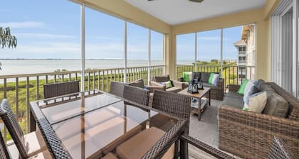 3/3 384-303 SOUND LUXURY CONDO