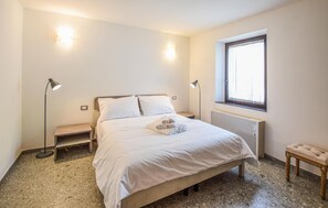 2 chambres, lit de bébé portatif, accès au Wi-Fi (inclus)