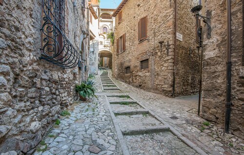 Lovely home in Otricoli with kitchen