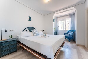 4 habitaciones, tabla de planchar con plancha y wifi gratis 