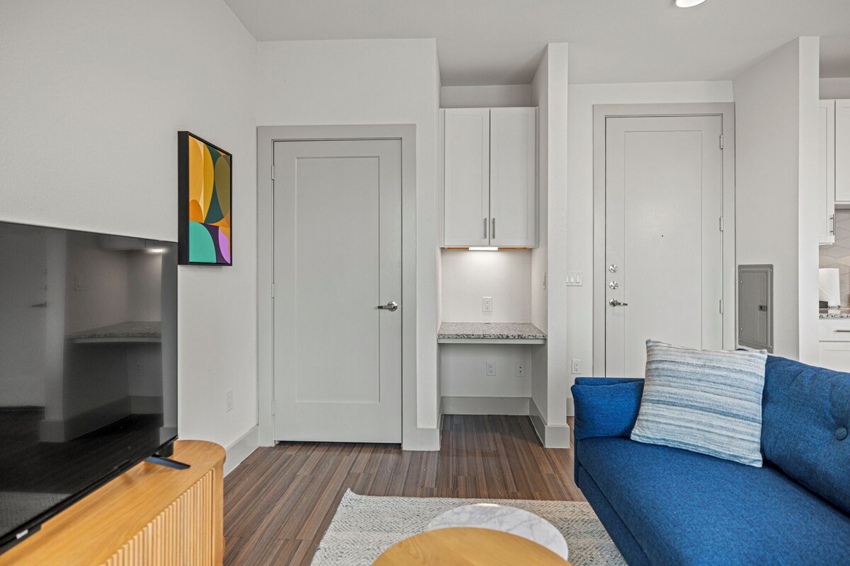 Photo 229 of Placemakr Downtown Austin