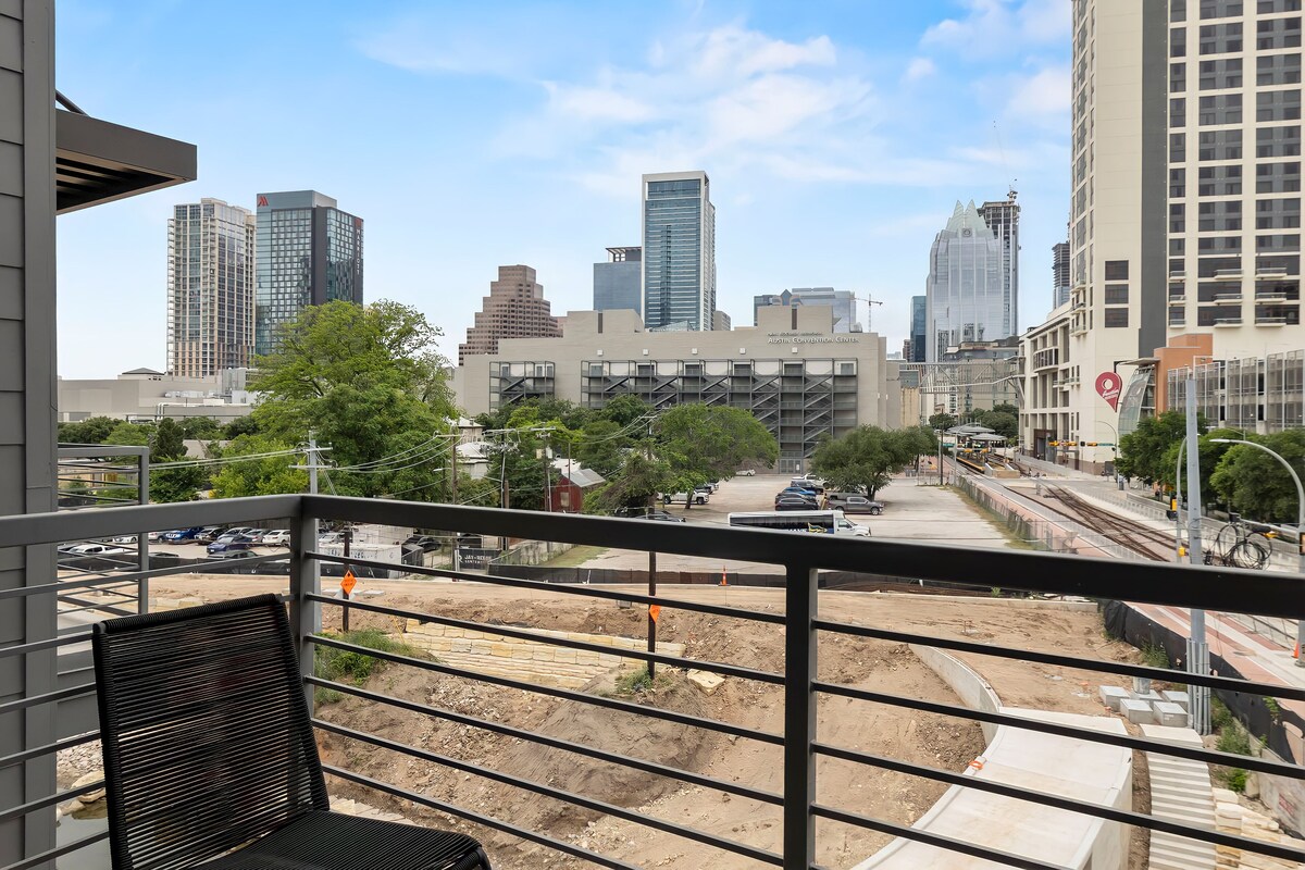 Photo 96 of Placemakr Downtown Austin