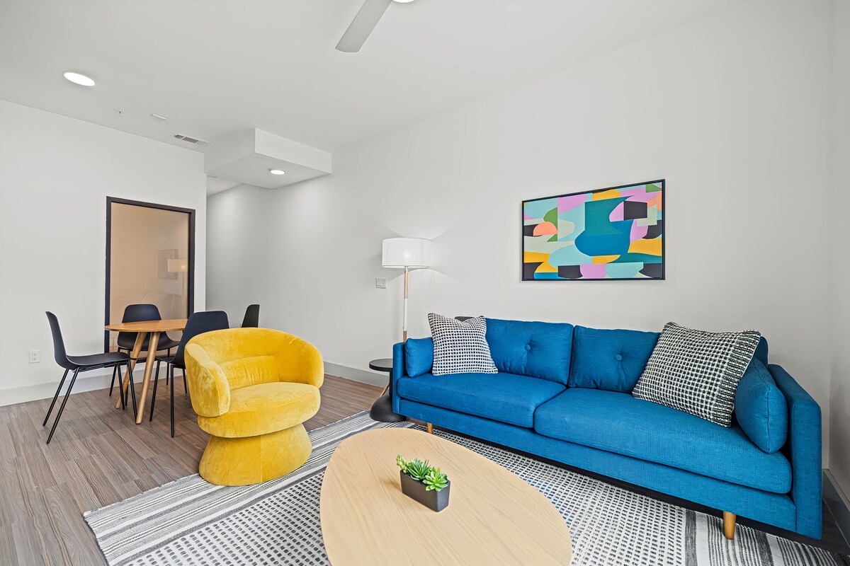 Photo 243 of Placemakr Downtown Austin