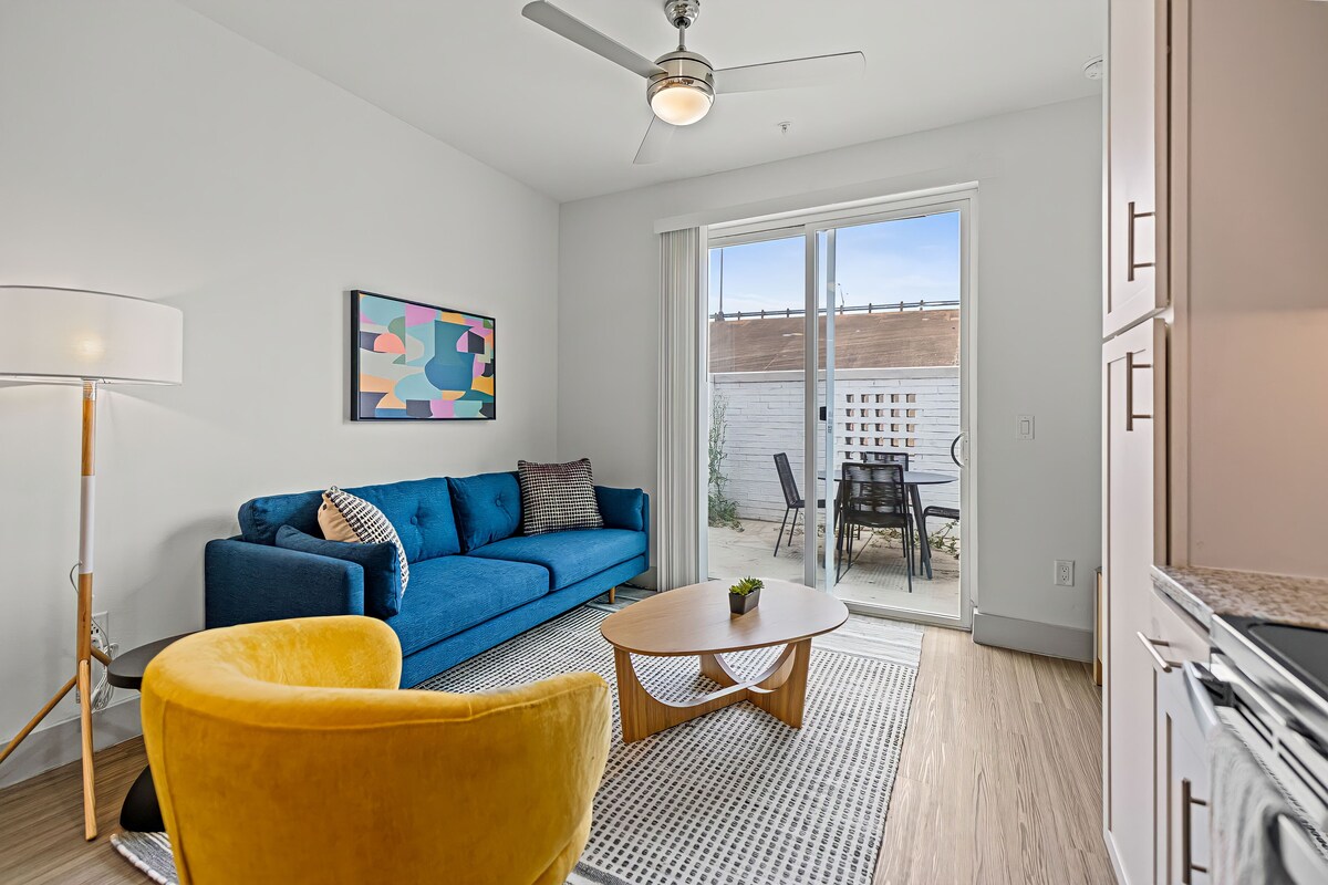Photo 168 of Placemakr Downtown Austin
