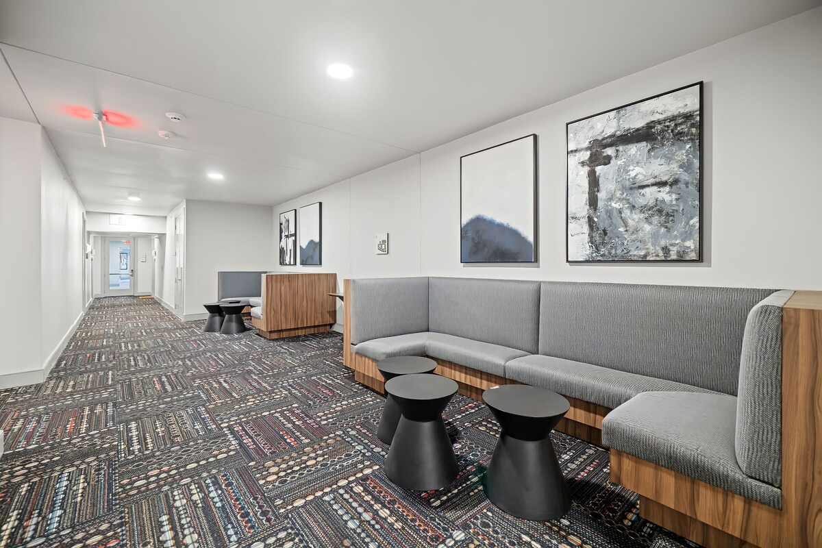 Photo 92 of Placemakr Downtown Austin