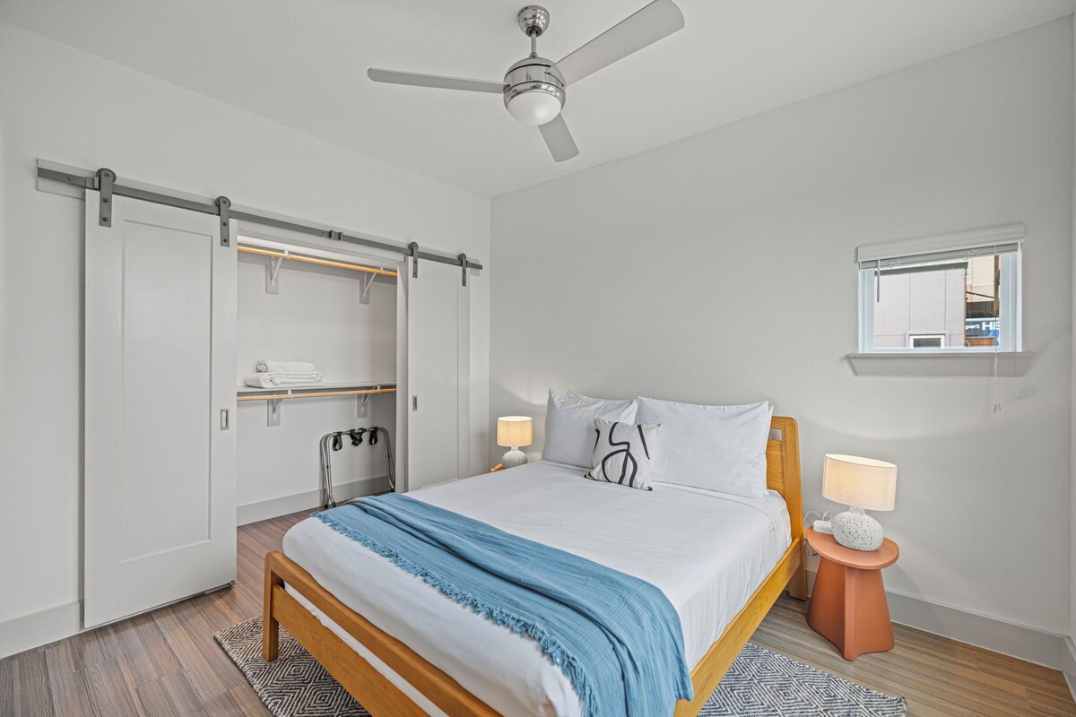 Photo 158 of Placemakr Downtown Austin