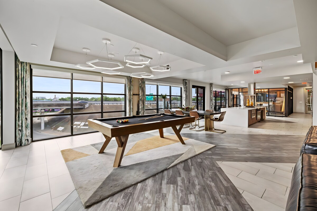 Photo 43 of Placemakr Downtown Austin