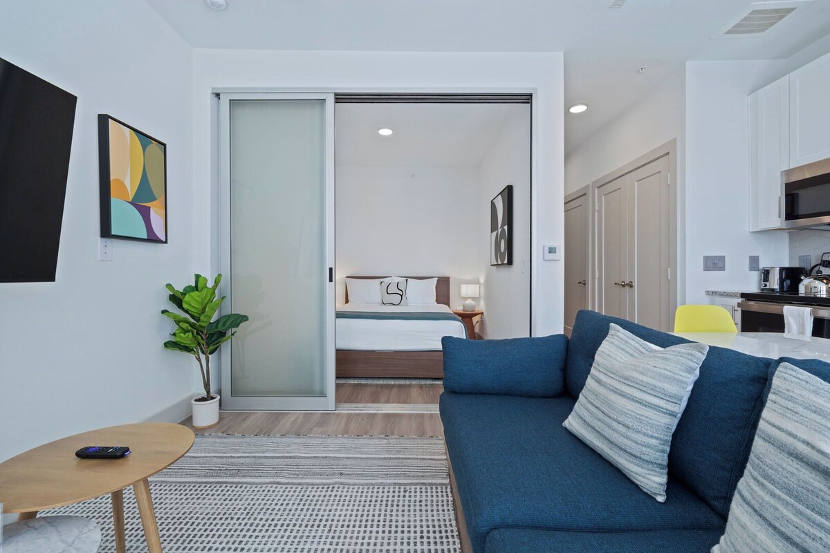 Photo 151 of Placemakr Downtown Austin