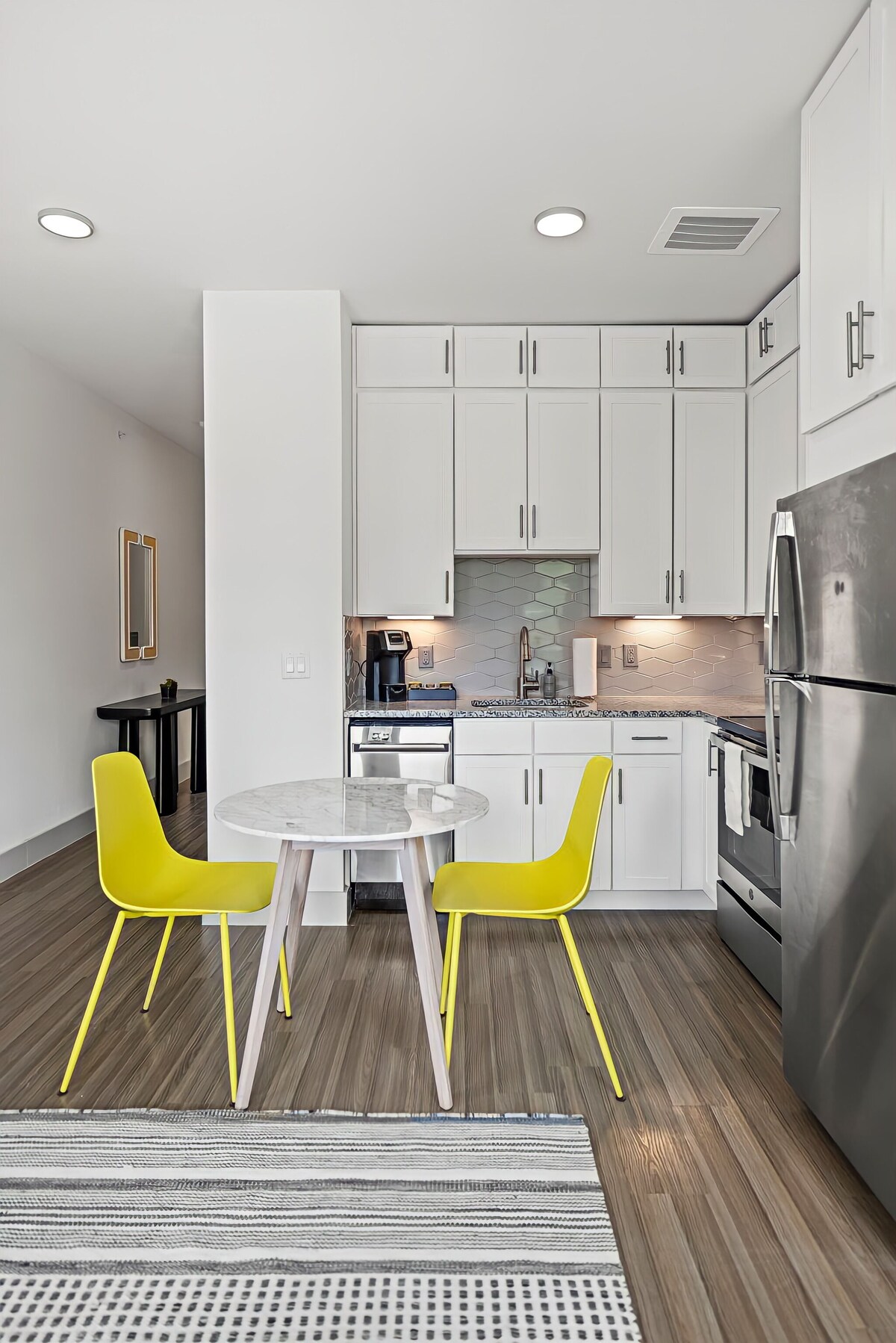 Photo 188 of Placemakr Downtown Austin