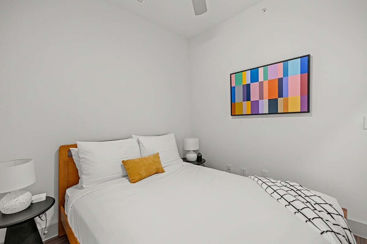 Photo 205 of Placemakr Downtown Austin