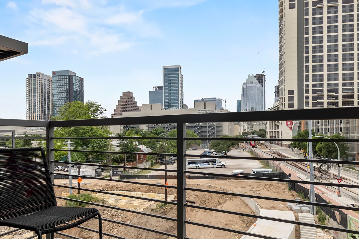 Photo 113 of Placemakr Downtown Austin