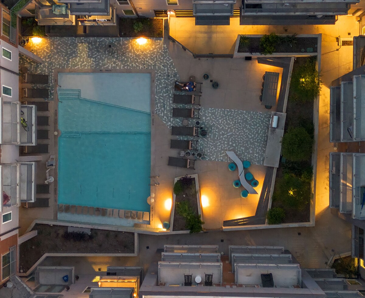 Photo 94 of Placemakr Downtown Austin