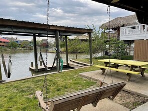 Outdoor dining - The HOEK Hotel with Private Boat Slip and Pirate Bar (San Leon)