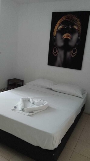 Down duvets, individually furnished, desk, laptop workspace