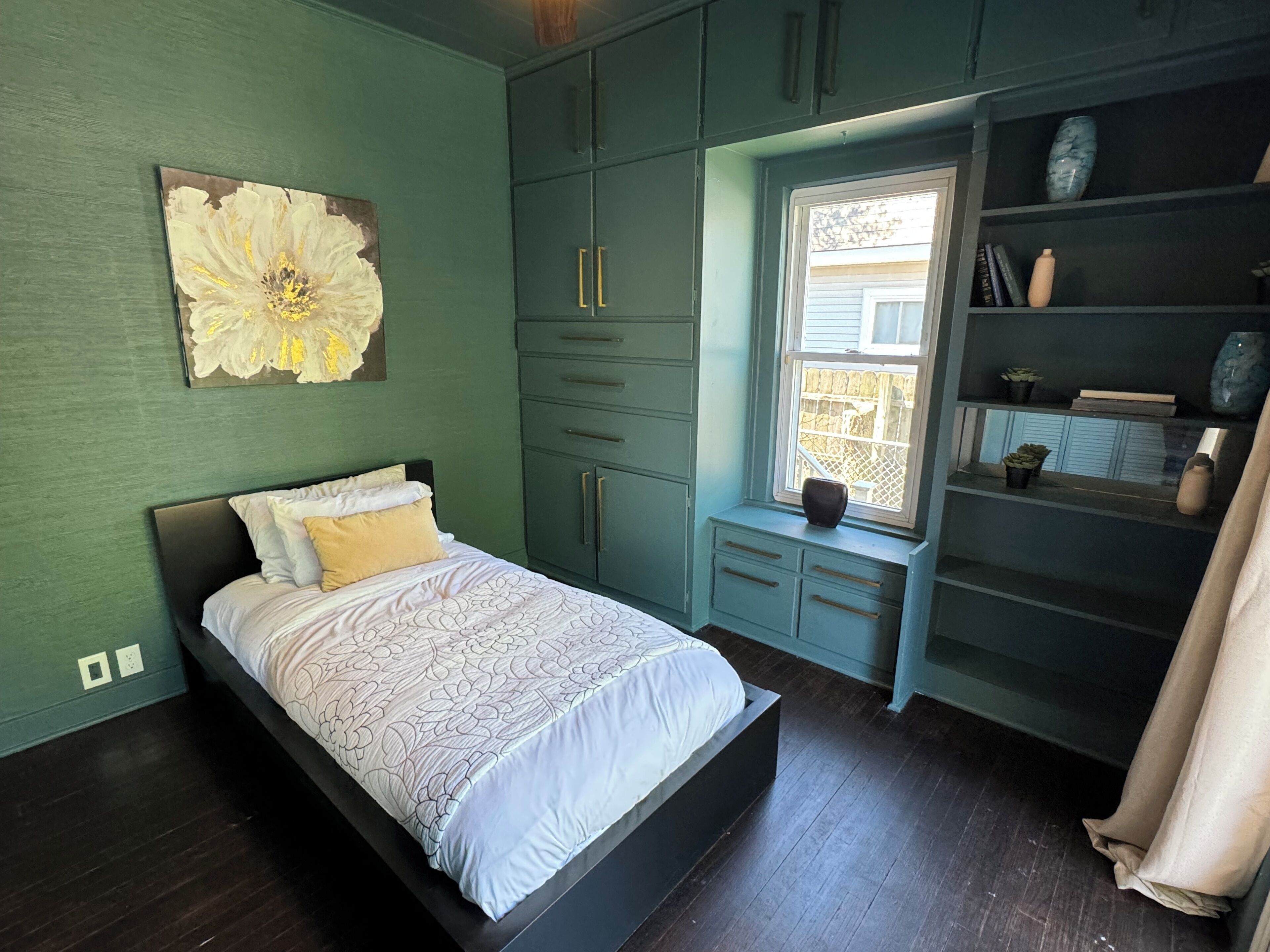 3 chambres, fer et planche à repasser, Wi-Fi gratuit, draps fournis