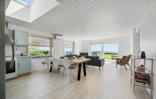Nice home in Hesselager with WiFi