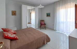 3 bedrooms, free WiFi - 3 bedroom stunning home in Senerchia (Senerchia)