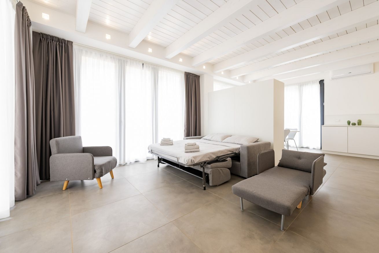 Strykejern/-brett og sengetøy